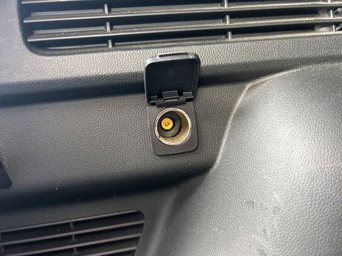 Used 2022 Ford Escape SEL image 29