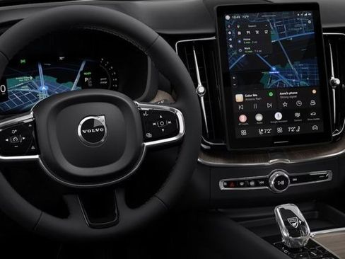 New 2026 Volvo XC60 B5 Plus w/ Protection Package Premier image 13