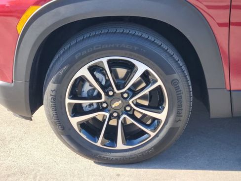 Used 2025 Chevrolet TrailBlazer LT image 10