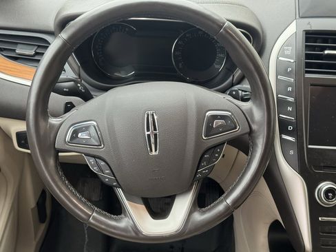 Used 2019 Lincoln MKC Select w/ Select Plus Package image 15