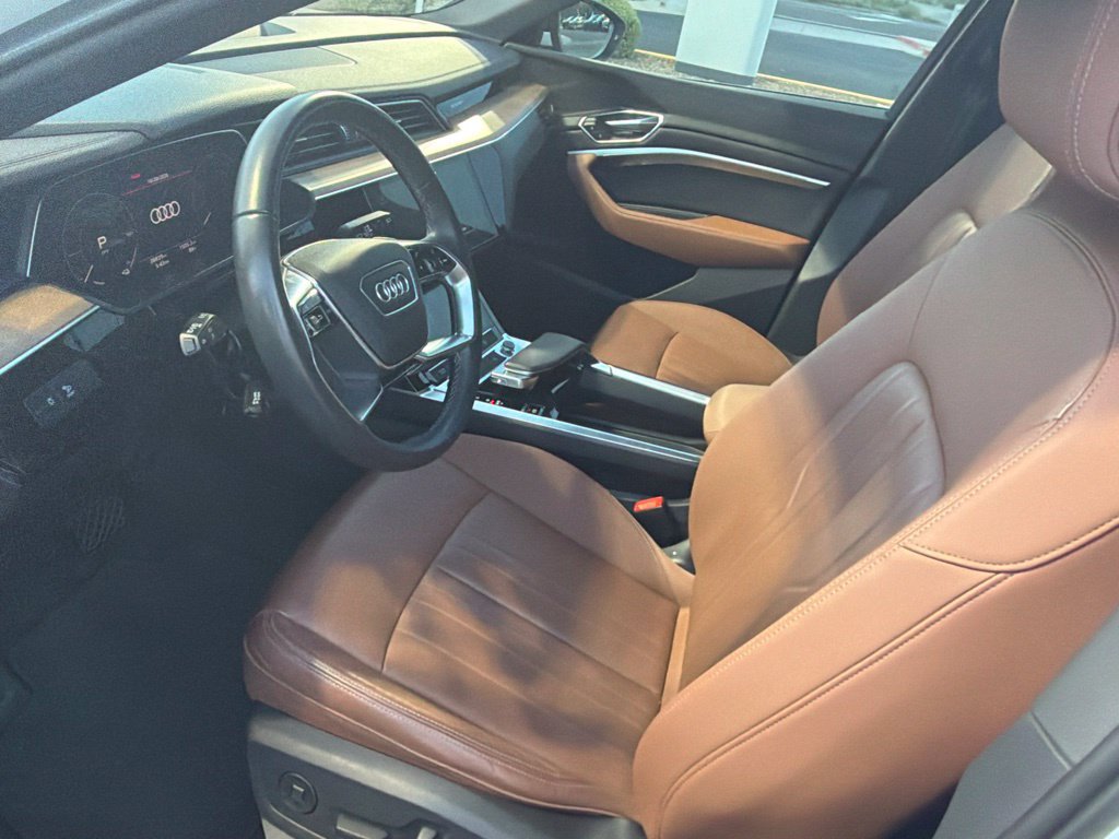 Used 2024 Audi Q8 e-tron Premium AWD/4WD image 8