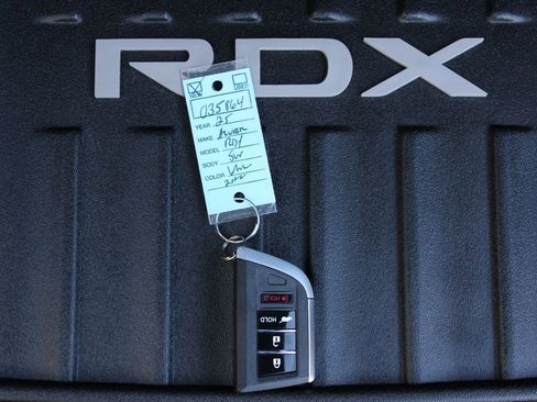 New 2025 Acura RDX SH-AWD image 30