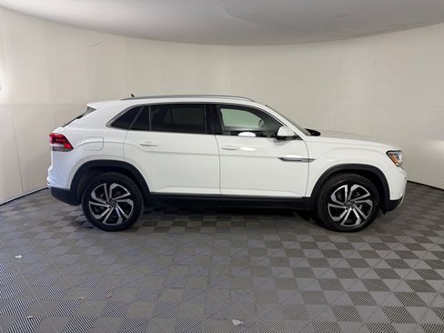 Used 2020 Volkswagen Atlas Cross Sport SEL Premium AWD/4WD image 8