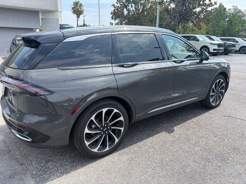 Certified 2024 Lincoln Nautilus Black Label AWD/4WD image 2