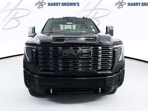 New 2026 GMC Sierra 3500 Denali Ultimate w/ LPO, Black Badging Package image 29