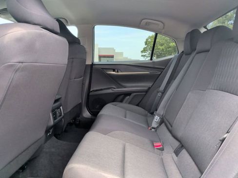 Used 2025 Toyota Camry LE FWD image 29