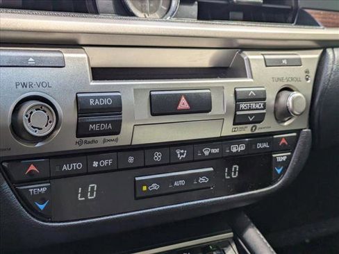 Used 2017 Lexus ES 350 image 10