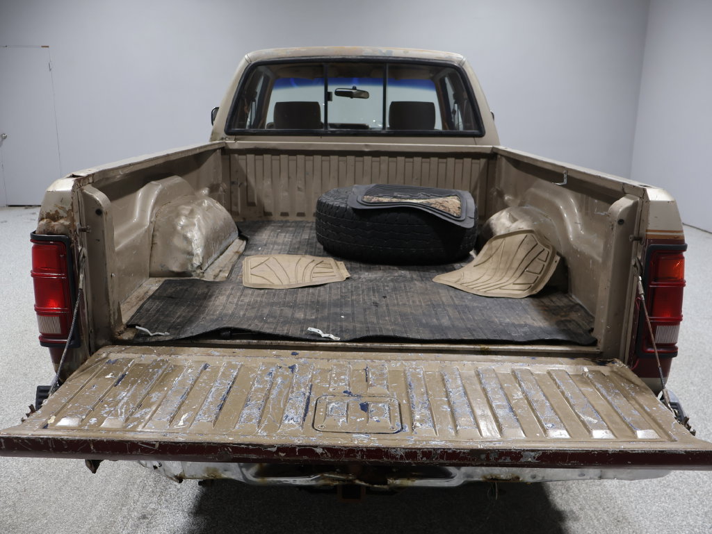 Used 1993 Dodge Dakota 2WD Club Cab image 12