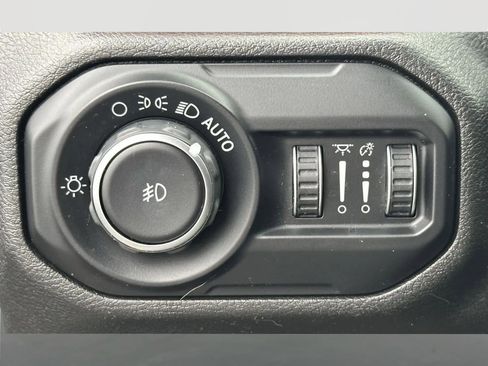 Used 2018 Jeep Wrangler Unlimited Rubicon image 21