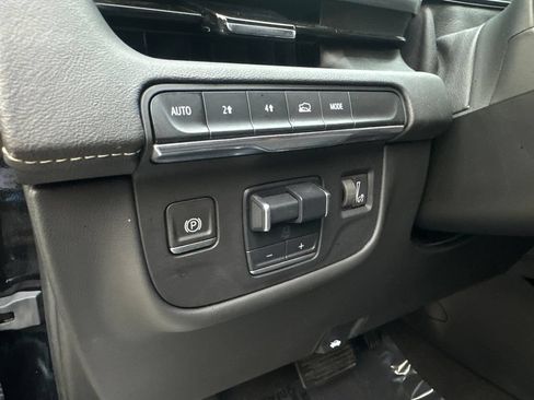 Used 2023 Cadillac Escalade Sport AWD/4WD image 60