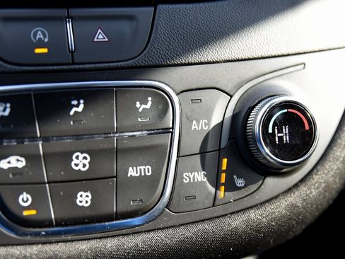 Used 2024 Chevrolet Malibu LT image 24