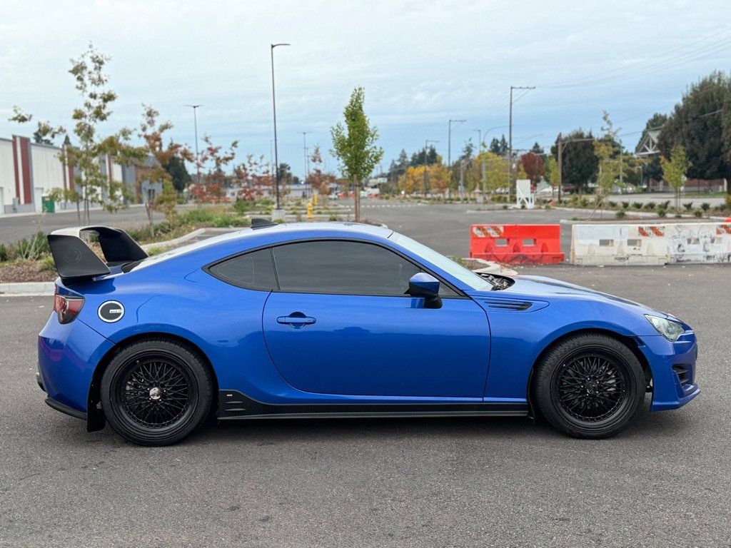 Used 2017 Subaru BRZ Limited w/ Popular Package #3 RWD image 4