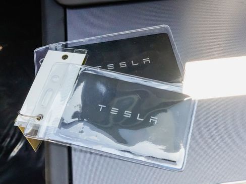 Used 2024 Tesla Model 3 Standard Range RWD image 19