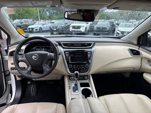 Used 2020 Nissan Murano SL w/ Moonroof Package AWD/4WD image 19