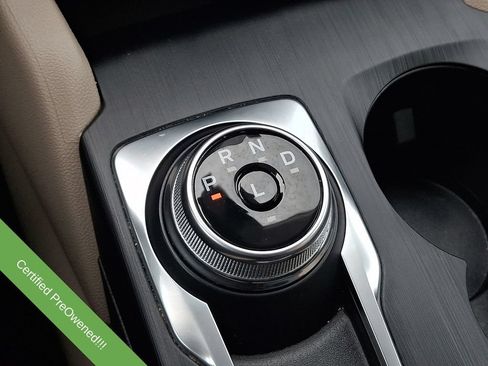 Used 2022 Ford Escape SE w/ Convenience Package FWD image 14