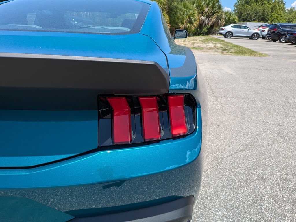 New 2026 Ford Mustang GT Premium w/ GT Performance Package RWD image 11