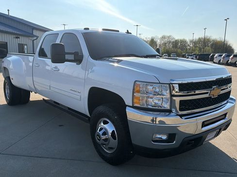 Used 2013 Chevrolet Silverado 3500 LTZ w/ LTZ Plus Package image 33