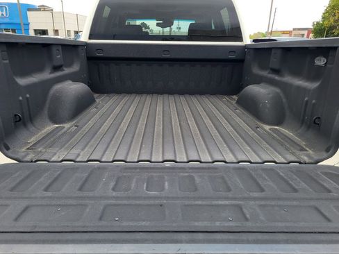 Used 2014 GMC Sierra 1500 Denali AWD/4WD image 25