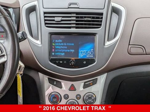 Used 2016 Chevrolet Trax LT w/ LT Sun and Sound Package AWD/4WD image 31