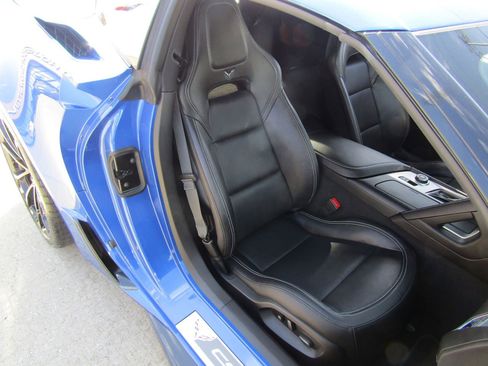 Used 2019 Chevrolet Corvette Grand Sport image 12