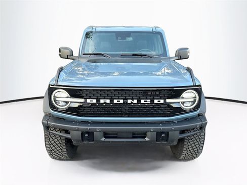 Used 2024 Ford Bronco Wildtrak image 2