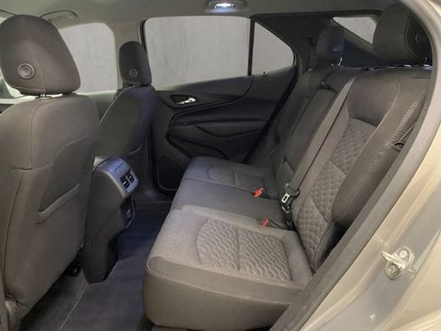 Used 2018 Chevrolet Equinox LT AWD/4WD image 8
