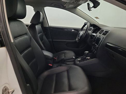 Used 2017 Volkswagen Jetta SEL FWD image 21