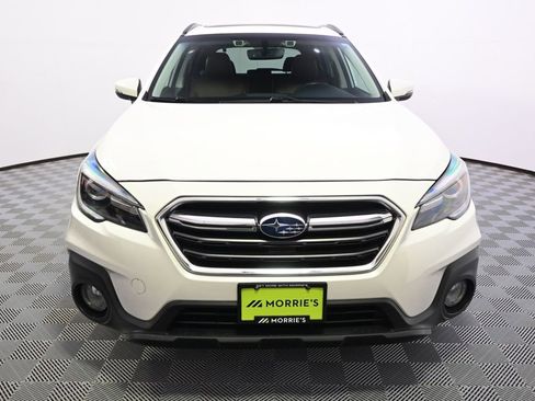 Used 2019 Subaru Outback 2.5i Touring image 10