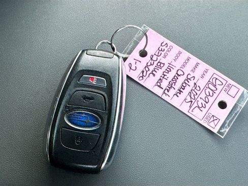 Certified 2025 Subaru Crosstrek 2.5i Limited w/ Crosstrek Mirror Package image 40