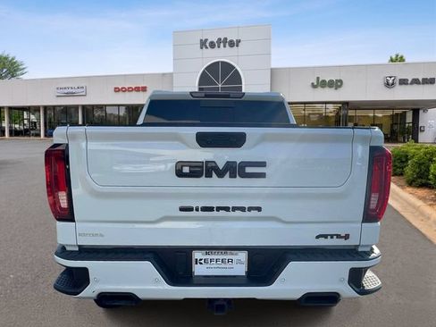 Used 2025 GMC Sierra 1500 AT4 w/ AT4 Premium Package AWD/4WD image 5