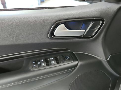 Used 2022 Dodge Durango SXT AWD/4WD image 25