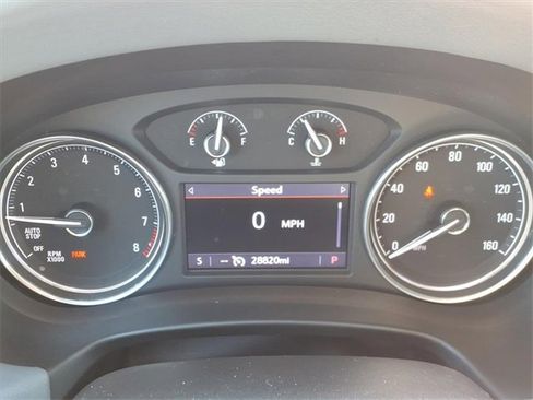 Used 2022 Buick Enclave Essence w/ Sport Touring Edition image 21