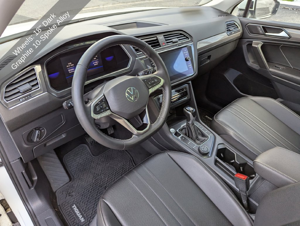 Used 2022 Volkswagen Tiguan SE w/ Panoramic Sunroof Package AWD/4WD image 15