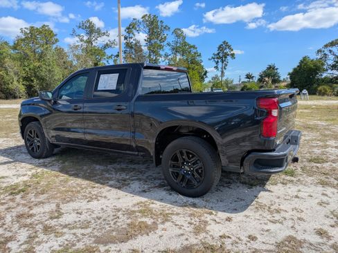 Used 2023 Chevrolet Silverado 1500 Custom image 6