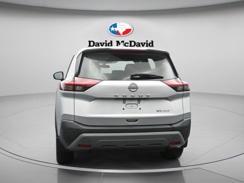 Used 2023 Nissan Rogue SV AWD/4WD image 7