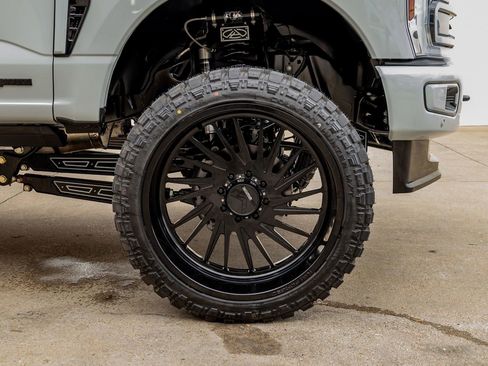 Used 2026 Ford F250 Lariat w/ Lariat Ultimate Package image 12