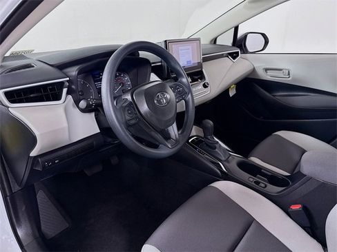 Certified 2025 Toyota Corolla LE image 7