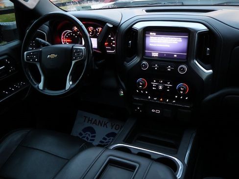 Used 2020 Chevrolet Silverado 2500 LTZ image 19