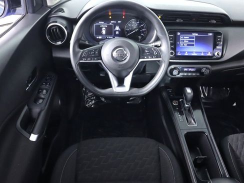 Used 2021 Nissan Kicks SV w/ Exterior Package FWD image 29