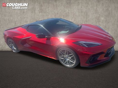 Used 2022 Chevrolet Corvette Stingray Premium Conv w/ Z51 Performance Package RWD image 6