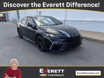 Used 2025 Toyota Camry SE