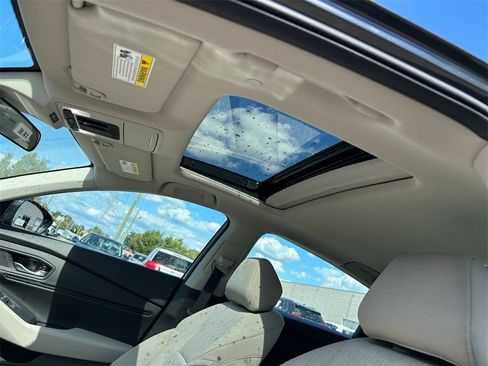 New 2025 Honda Accord SE image 21