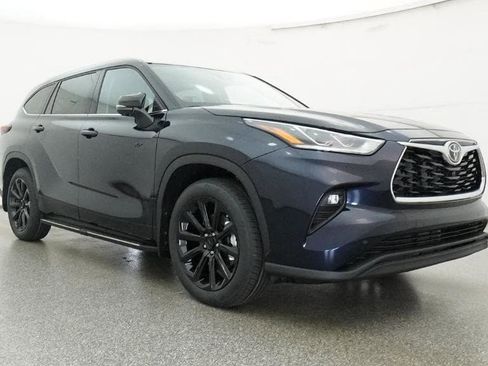 New 2026 Toyota Highlander Limited image 29