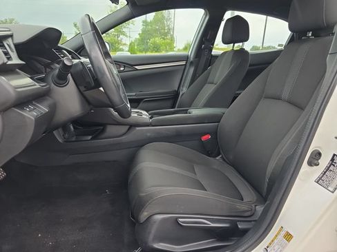 Used 2019 Honda Civic Sport image 9