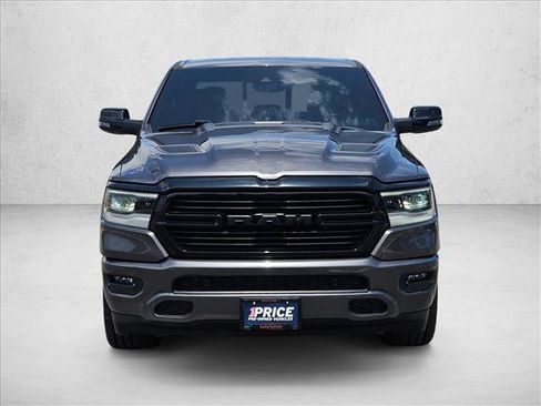 Used 2023 RAM 1500 Laramie AWD/4WD image 2