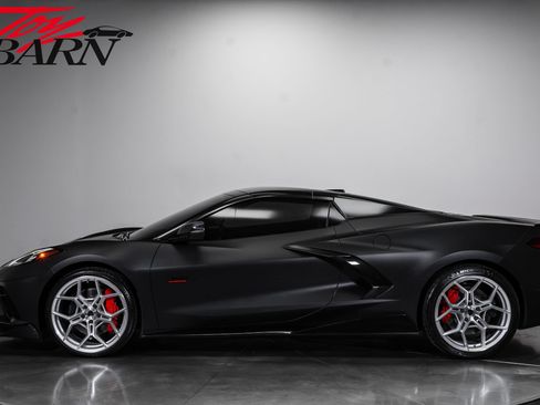 Used 2023 Chevrolet Corvette Stingray Preferred Conv w/ Z51 Performance Package RWD image 10