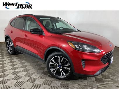 Used 2021 Ford Escape SE w/ SE Sport Appearance Package