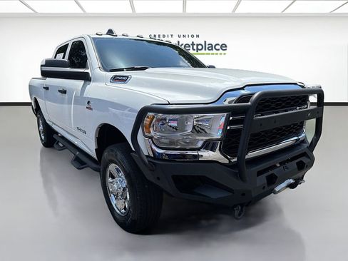 Used 2022 RAM 2500 Tradesman AWD/4WD image 1