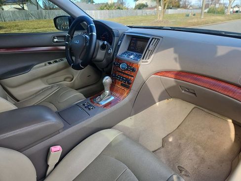 Used 2009 INFINITI G37 x Sedan w/ Premium Pkg image 15
