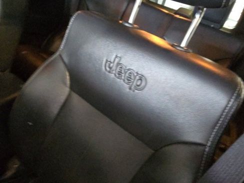 Used 2012 Jeep Liberty Sport image 12